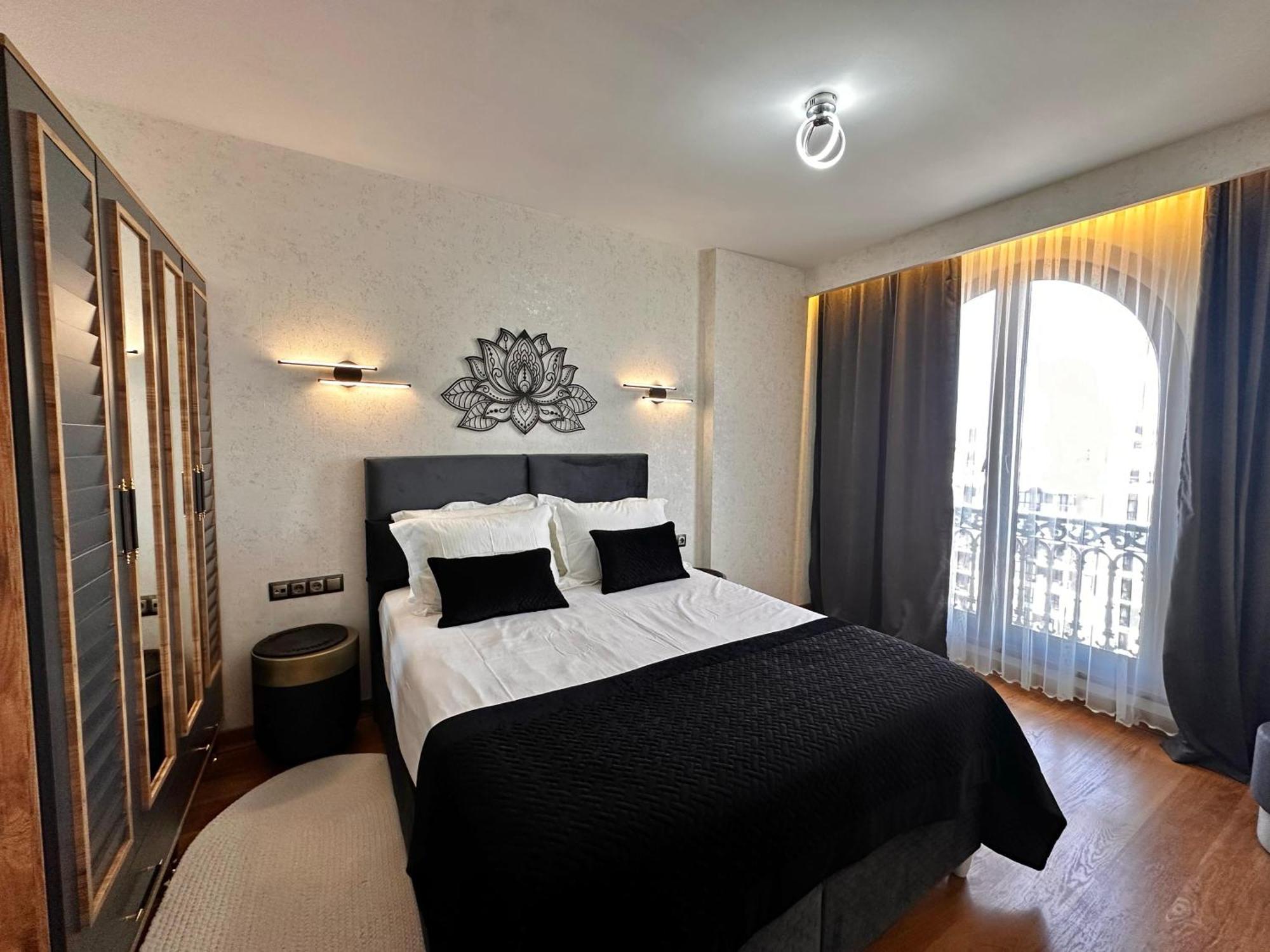 Istanbul Houses Sabiha Goekcen Airport Hotel ภายนอก รูปภาพ