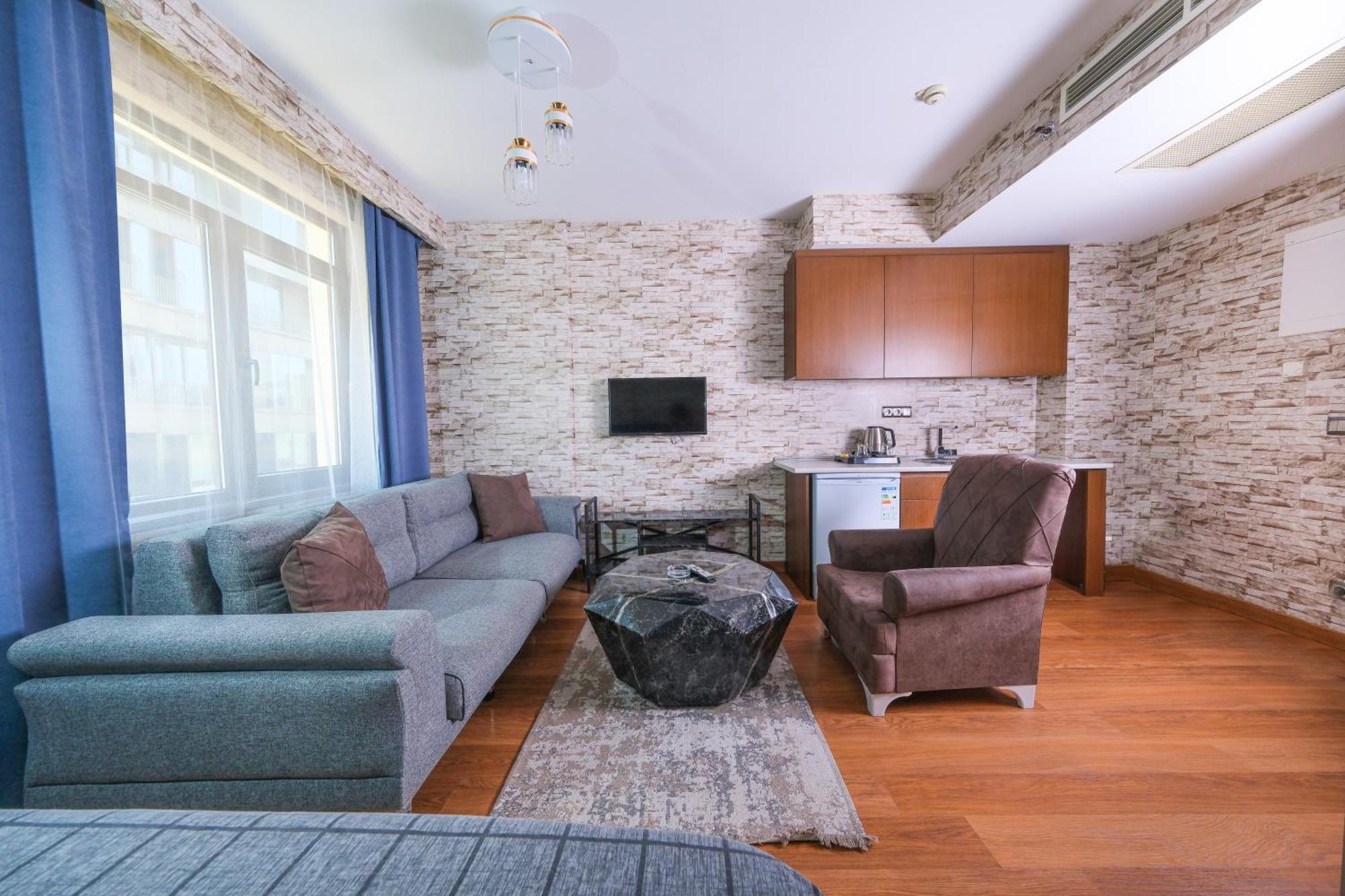 Istanbul Houses Sabiha Goekcen Airport Hotel ภายนอก รูปภาพ